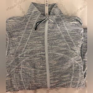 Lululemon define jacket, heathered blue and white pattern, size 10